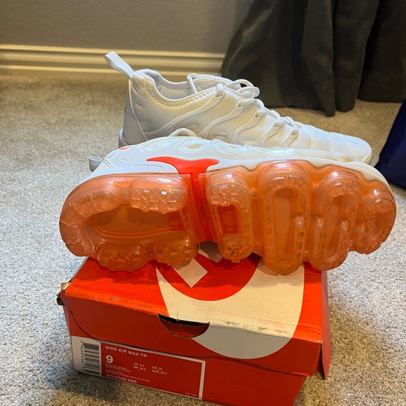 AIRVAPORMAX PLUS “creamsicle” - Picture 2 of 4